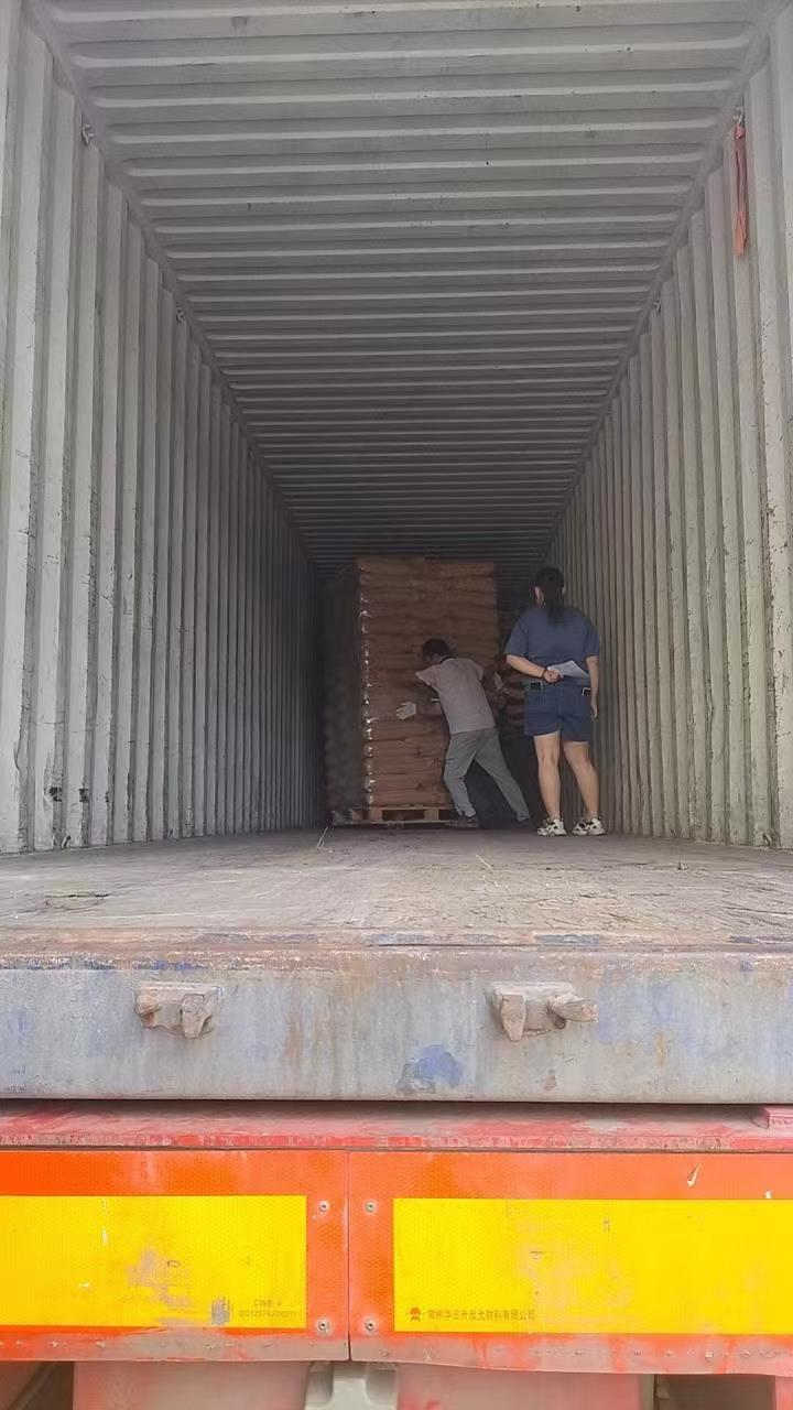 泰国国际货运代理公司哪家好一点？