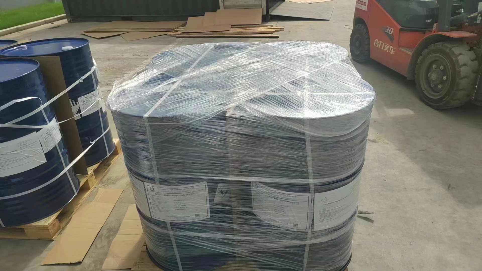 如何从大陆发涂料到香港？