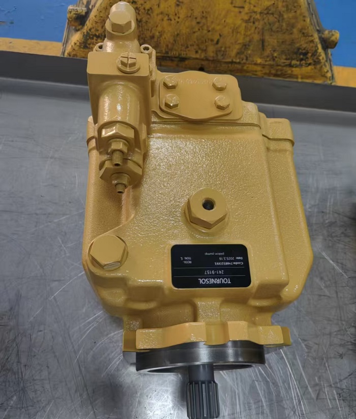 挖掘机配件.jpg 挖掘机配件.jpg